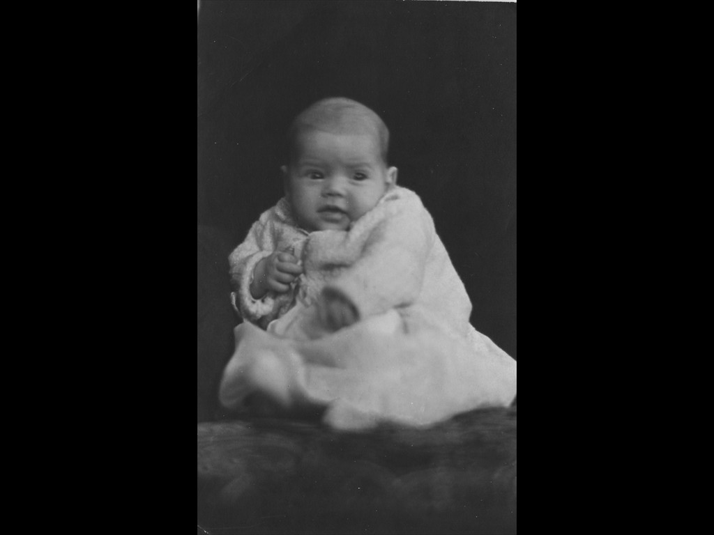 Robed Imitating Baby  Yoga